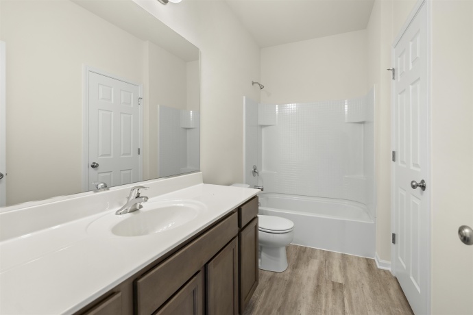 206 Cress Creek, POPLAR GROVE, Illinois 61065, 2 Bedrooms Bedrooms, ,2 BathroomsBathrooms,House,For Sale,Cress Creek,202504883