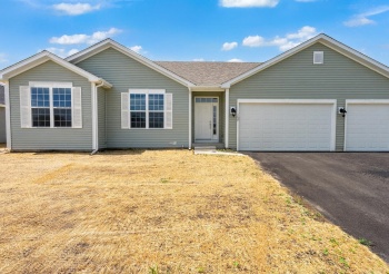 206 Cress Creek, POPLAR GROVE, Illinois 61065, 2 Bedrooms Bedrooms, ,2 BathroomsBathrooms,House,For Sale,Cress Creek,202504883