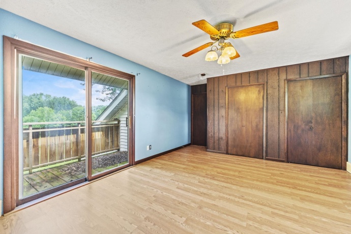 8231 Highview, WINNEBAGO, Illinois 61088, 3 Bedrooms Bedrooms, ,2 BathroomsBathrooms,House,For Sale,Highview,202504903