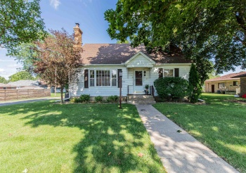 803 14th, MENDOTA, Illinois 61342, 2 Bedrooms Bedrooms, ,1 BathroomBathrooms,House,For Sale,14th,202504910