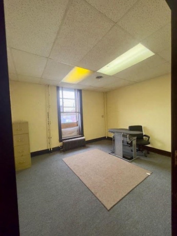 28 Main Suite 1, FREEPORT, Illinois 61032, ,Rental,For Sale,Main Suite 1,202504956