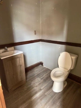 28 Main, FREEPORT, Illinois 61032, ,Rental,For Sale,Main,202504958