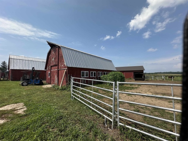 9896 Lincoln, MORRISON, Illinois 61270, 2 Bedrooms Bedrooms, ,2 BathroomsBathrooms,House,For Sale,Lincoln,202504962