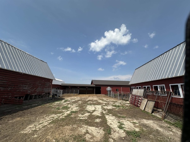 9896 Lincoln, MORRISON, Illinois 61270, 2 Bedrooms Bedrooms, ,2 BathroomsBathrooms,House,For Sale,Lincoln,202504962