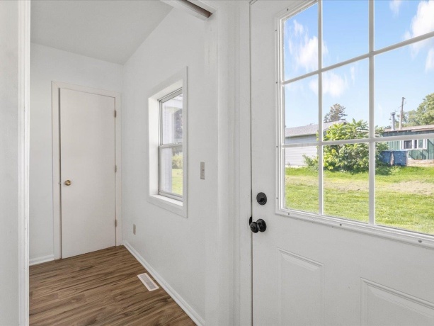 140 Walnut, Cedarville, Illinois 61013, 3 Bedrooms Bedrooms, ,2 BathroomsBathrooms,House,For Sale,Walnut,202504970