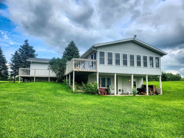 25-41 Old Mill, LAKE CARROLL, Illinois 61046, 3 Bedrooms Bedrooms, ,2 BathroomsBathrooms,House,For Sale,Old Mill,202504982