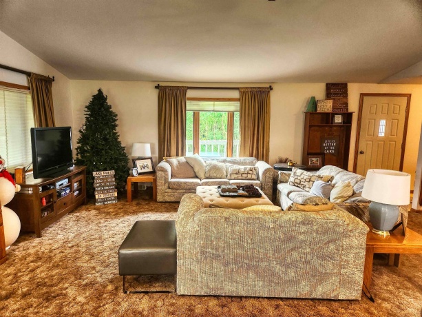 25-41 Old Mill, LAKE CARROLL, Illinois 61046, 3 Bedrooms Bedrooms, ,2 BathroomsBathrooms,House,For Sale,Old Mill,202504982