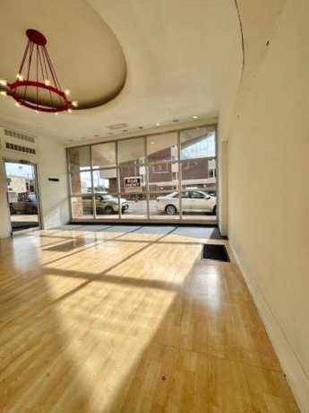 9 Van Buren, FREEPORT, Illinois 61032, ,Rental,For Sale,Van Buren,202504992