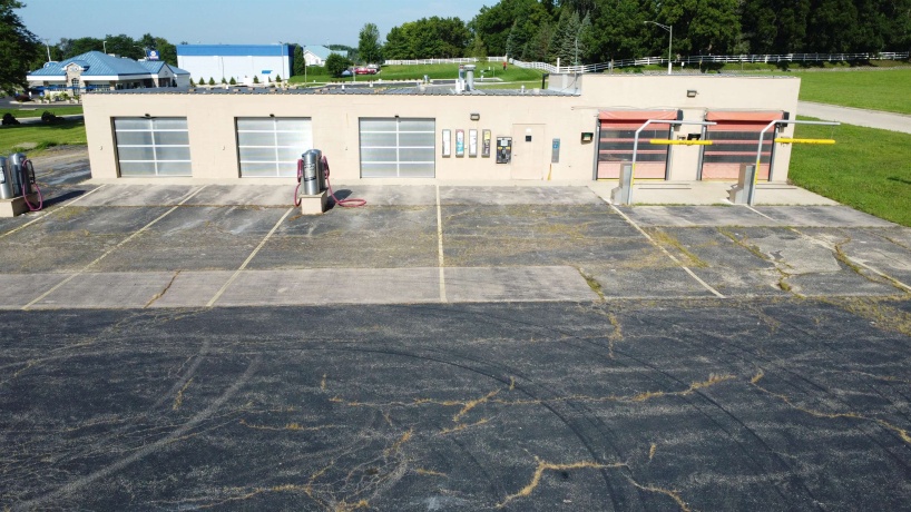 1670 Willard, FREEPORT, Illinois 61032, ,Commercial,For Sale,Willard,202505001