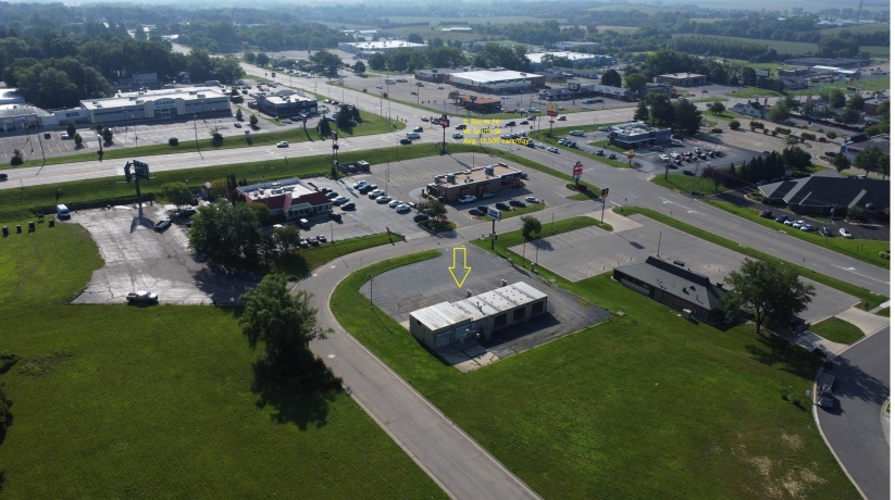 1670 Willard, FREEPORT, Illinois 61032, ,Commercial,For Sale,Willard,202505001