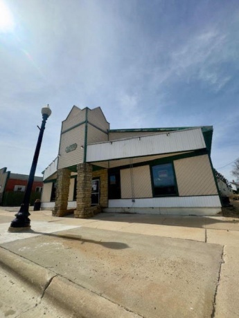 205 Main, WARREN, Illinois 61087, ,Rental,For Sale,Main,202505006