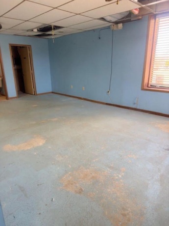 205 Main, WARREN, Illinois 61087, ,Rental,For Sale,Main,202505006