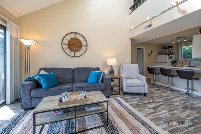 20 Spring Creek, GALENA, Illinois 61036, 2 Bedrooms Bedrooms, ,2 BathroomsBathrooms,Condominium,For Sale,Spring Creek,202505016