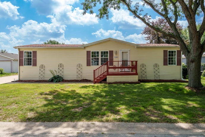 5381 EBONYWOOD, ROSCOE, Illinois 61073, 3 Bedrooms Bedrooms, ,2 BathroomsBathrooms,House,For Sale,EBONYWOOD,202505040