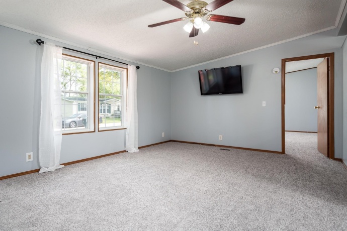 5381 EBONYWOOD, ROSCOE, Illinois 61073, 3 Bedrooms Bedrooms, ,2 BathroomsBathrooms,House,For Sale,EBONYWOOD,202505040