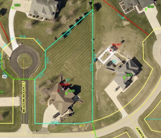 1815 White Pines, DIXON, Illinois 61021, 5 Bedrooms Bedrooms, ,3 BathroomsBathrooms,House,For Sale,White Pines,202505058