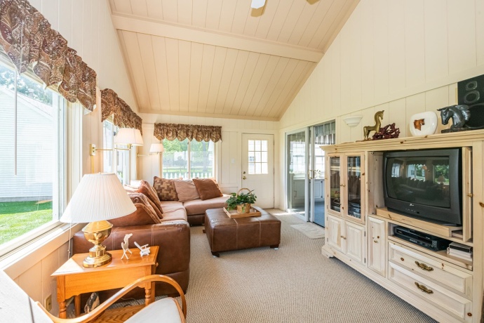 27490 Wilmot, ANTIOCH, Illinois 60002, 3 Bedrooms Bedrooms, ,3 BathroomsBathrooms,House,For Sale,Wilmot,202404635