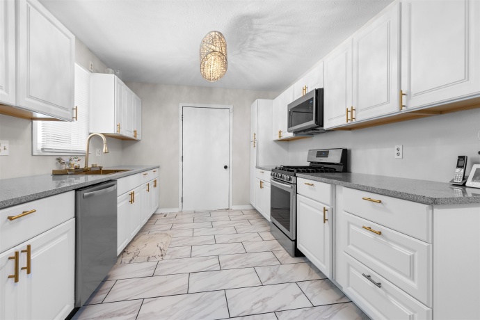 200 Bounty Drive NE, POPLAR GROVE, Illinois 61065, 3 Bedrooms Bedrooms, ,3 BathroomsBathrooms,House,For Sale,Bounty Drive NE,202504261