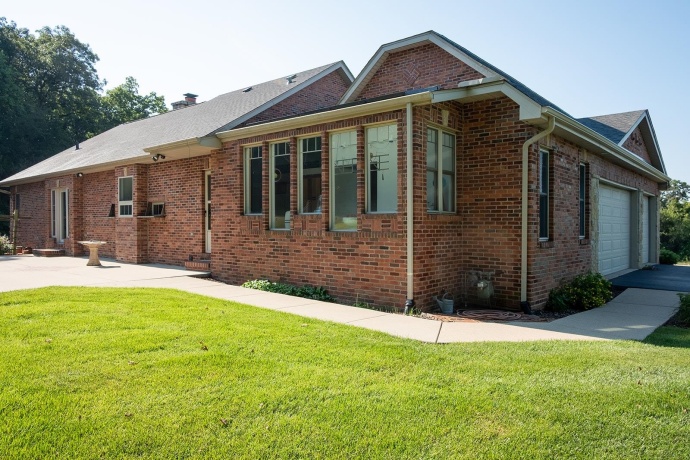 7822 Burr Oak, ROSCOE, Illinois 61073, 3 Bedrooms Bedrooms, ,2 BathroomsBathrooms,House,For Sale,Burr Oak,202505088