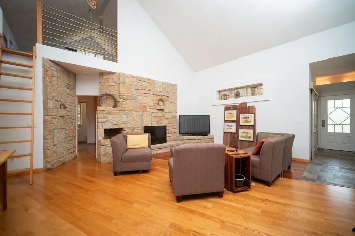 7822 Burr Oak, ROSCOE, Illinois 61073, 3 Bedrooms Bedrooms, ,2 BathroomsBathrooms,House,For Sale,Burr Oak,202505088