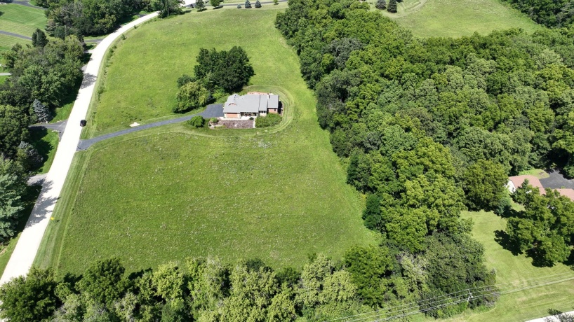 7822 Burr Oak, ROSCOE, Illinois 61073, 3 Bedrooms Bedrooms, ,2 BathroomsBathrooms,House,For Sale,Burr Oak,202505088