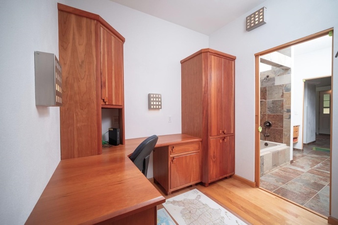 7822 Burr Oak, ROSCOE, Illinois 61073, 3 Bedrooms Bedrooms, ,2 BathroomsBathrooms,House,For Sale,Burr Oak,202505088