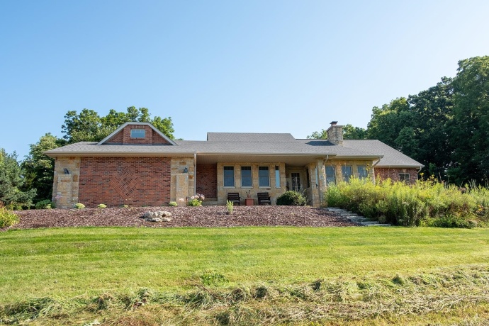 7822 Burr Oak, ROSCOE, Illinois 61073, 3 Bedrooms Bedrooms, ,2 BathroomsBathrooms,House,For Sale,Burr Oak,202505088