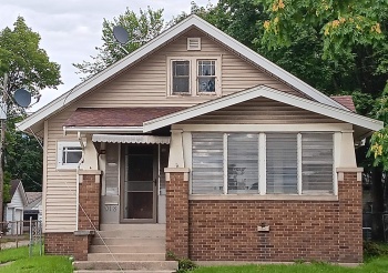 918 11th, ROCKFORD, Illinois 61104, 2 Bedrooms Bedrooms, ,1 BathroomBathrooms,House,For Sale,11th,202505103