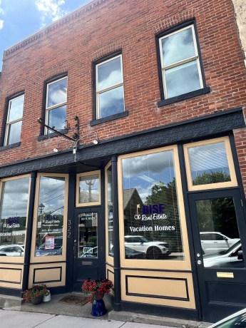 322 Main, GALENA, Illinois 61036, ,Commercial,For Sale,Main,202505116