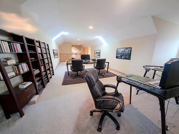 870 Breckenboro, LAKE SUMMERSET, Illinois 61019, 4 Bedrooms Bedrooms, ,3 BathroomsBathrooms,House,For Sale,Breckenboro,202505135