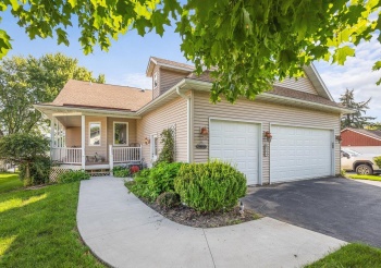 870 Breckenboro, DAVIS, Illinois 61019, 4 Bedrooms Bedrooms, ,3 BathroomsBathrooms,House,For Sale,Breckenboro,202505135