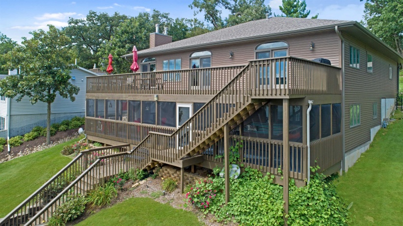 1-145 Perry, LAKE CARROLL, Illinois 61046, 2 Bedrooms Bedrooms, ,2 BathroomsBathrooms,House,For Sale,Perry,202505163