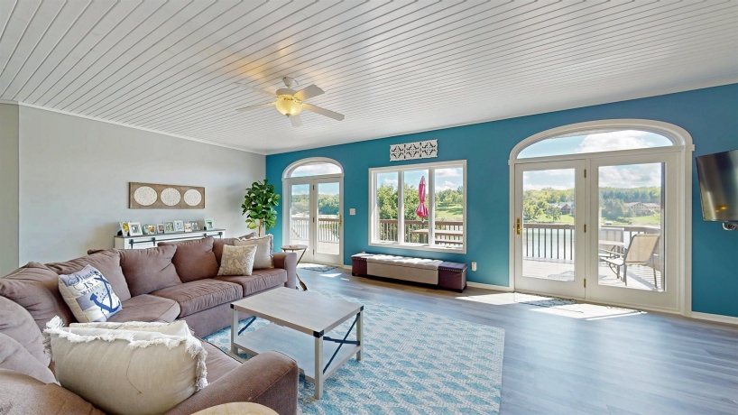 1-145 Perry, LAKE CARROLL, Illinois 61046, 2 Bedrooms Bedrooms, ,2 BathroomsBathrooms,House,For Sale,Perry,202505163