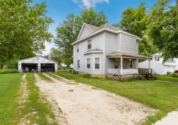 210 Main, TAMPICO, Illinois 61283, 4 Bedrooms Bedrooms, ,1 BathroomBathrooms,House,For Sale,Main,202505168