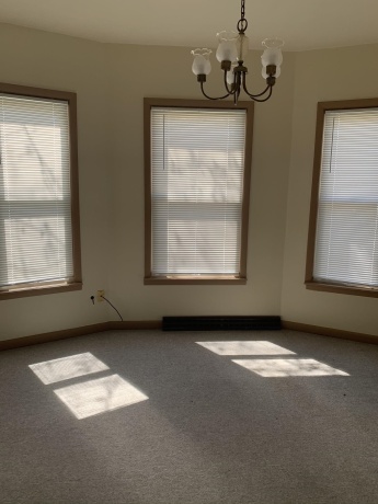 309 Pleasant, FREEPORT, Illinois 61032, ,3 - 4 Units,For Sale,Pleasant,202505169