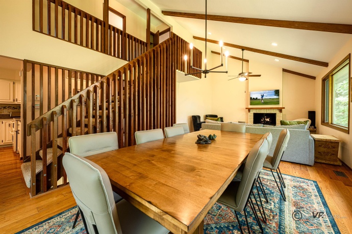 4720 Longhollow, GALENA, Illinois 61036, 4 Bedrooms Bedrooms, ,3 BathroomsBathrooms,House,For Sale,Longhollow,202505170