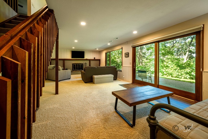 4720 Longhollow, GALENA, Illinois 61036, 4 Bedrooms Bedrooms, ,3 BathroomsBathrooms,House,For Sale,Longhollow,202505170