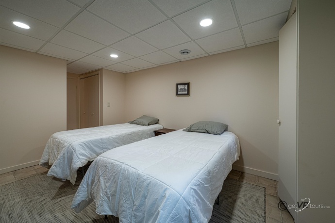 4720 Longhollow, GALENA, Illinois 61036, 4 Bedrooms Bedrooms, ,3 BathroomsBathrooms,House,For Sale,Longhollow,202505170