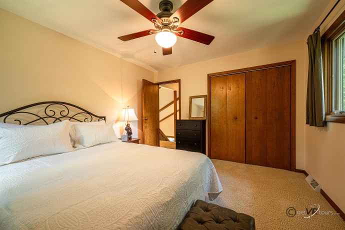 4720 Longhollow, GALENA, Illinois 61036, 4 Bedrooms Bedrooms, ,3 BathroomsBathrooms,House,For Sale,Longhollow,202505170