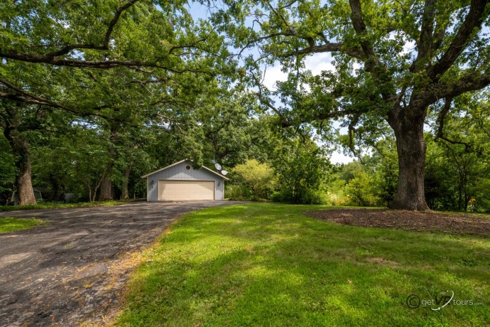 4720 Longhollow, GALENA, Illinois 61036, 4 Bedrooms Bedrooms, ,3 BathroomsBathrooms,House,For Sale,Longhollow,202505170