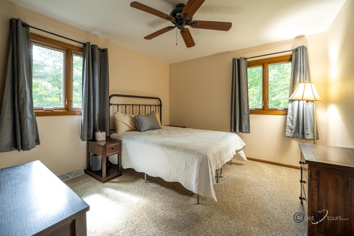 4720 Longhollow, GALENA, Illinois 61036, 4 Bedrooms Bedrooms, ,3 BathroomsBathrooms,House,For Sale,Longhollow,202505170