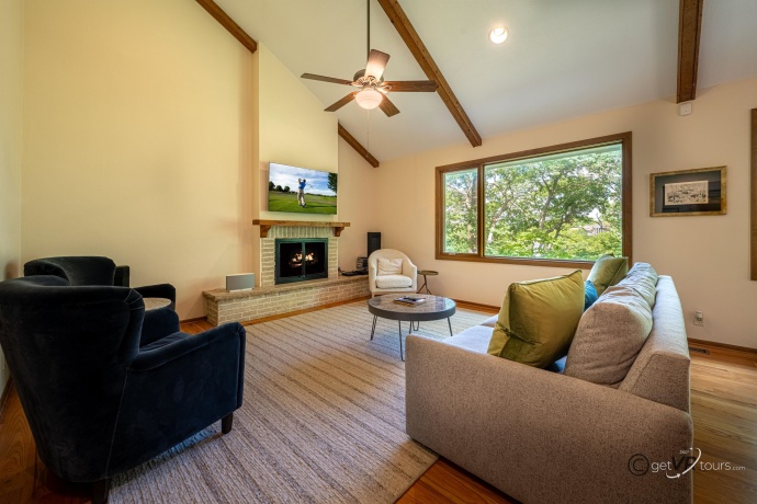 4720 Longhollow, GALENA, Illinois 61036, 4 Bedrooms Bedrooms, ,3 BathroomsBathrooms,House,For Sale,Longhollow,202505170