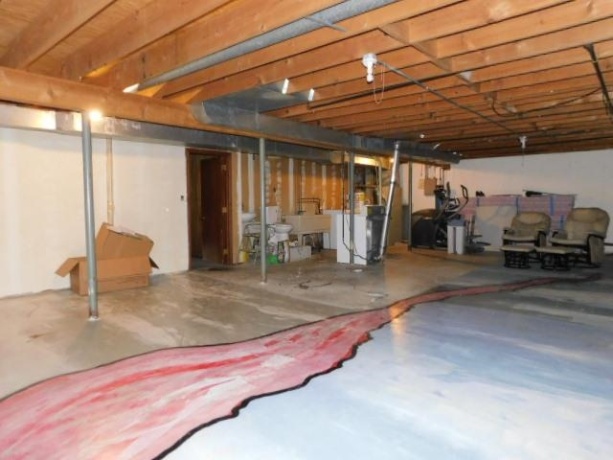 4406 Crawford Unit B, ROCKFORD, Illinois 61114, 2 Bedrooms Bedrooms, ,1 BathroomBathrooms,House,For Sale,Crawford Unit B,202505175