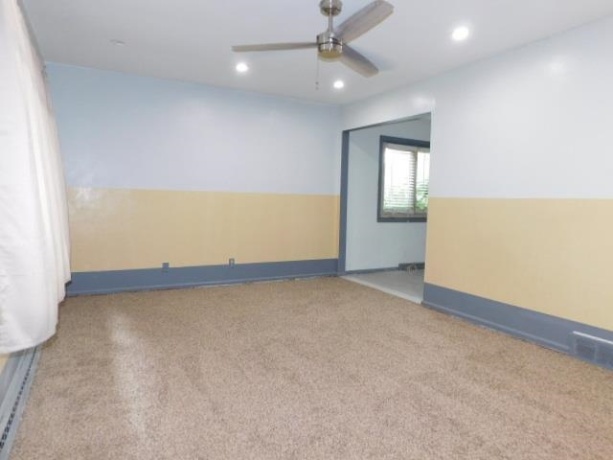 4406 Crawford Unit B, ROCKFORD, Illinois 61114, 2 Bedrooms Bedrooms, ,1 BathroomBathrooms,House,For Sale,Crawford Unit B,202505175