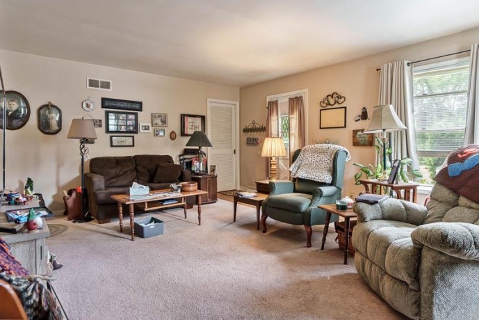 1712 MANCHESTER, SOUTH BELOIT, Illinois 61080, ,3 - 4 Units,For Sale,MANCHESTER,202505174