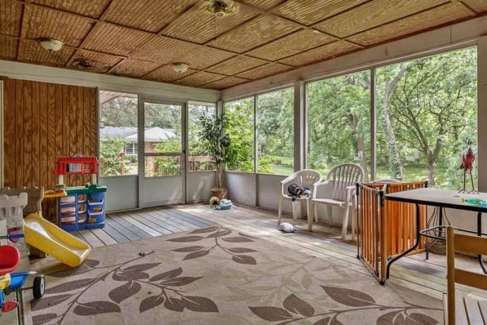 1712 MANCHESTER, SOUTH BELOIT, Illinois 61080, ,3 - 4 Units,For Sale,MANCHESTER,202505174