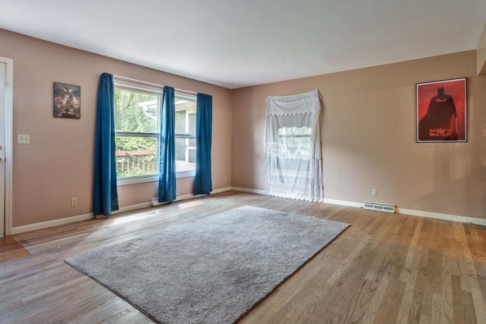 1712 MANCHESTER, SOUTH BELOIT, Illinois 61080, ,3 - 4 Units,For Sale,MANCHESTER,202505174