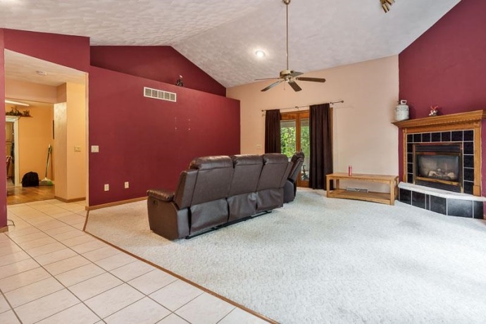 1712 MANCHESTER, SOUTH BELOIT, Illinois 61080, ,3 - 4 Units,For Sale,MANCHESTER,202505174