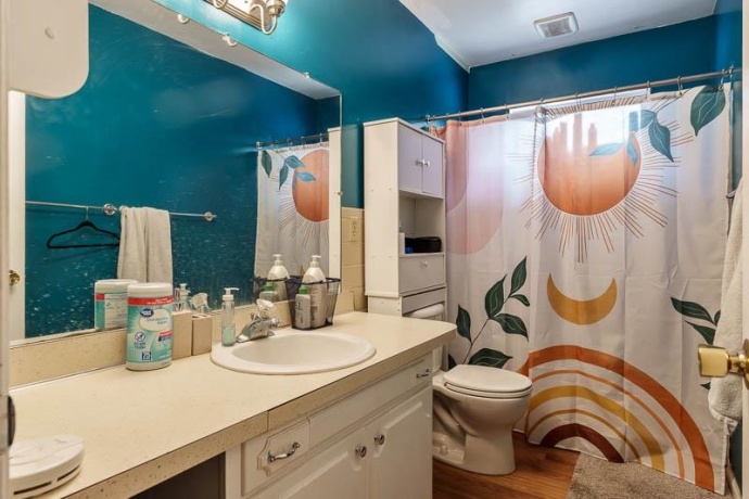 1712 MANCHESTER, SOUTH BELOIT, Illinois 61080, ,3 - 4 Units,For Sale,MANCHESTER,202505174