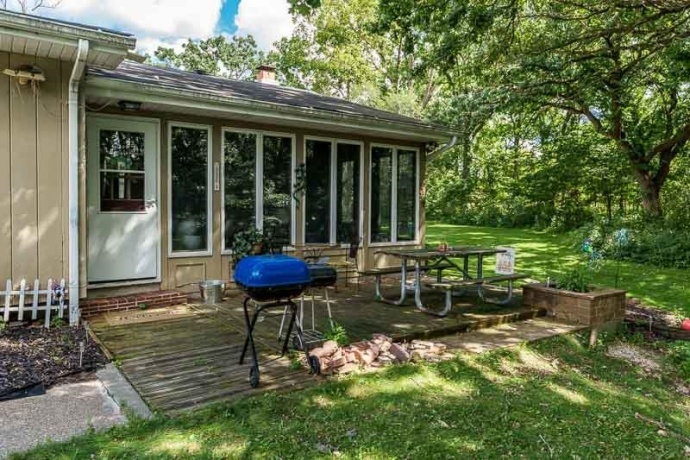 1712 MANCHESTER, SOUTH BELOIT, Illinois 61080, ,3 - 4 Units,For Sale,MANCHESTER,202505174